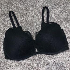 Incredible by Victoria secret black 34 DDD lace bra intimate